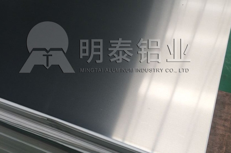 半掛罐車用左手视频APP免费观看